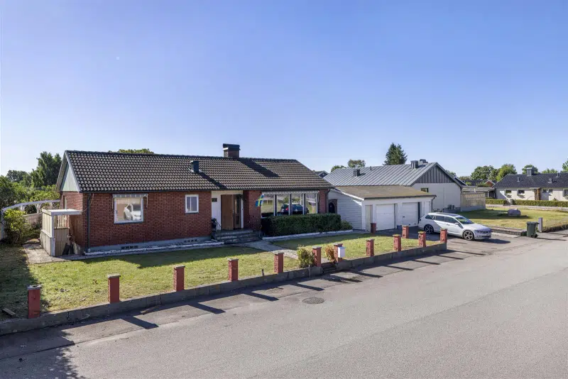 House, 4 rooms, 108 m² in Snöstorp