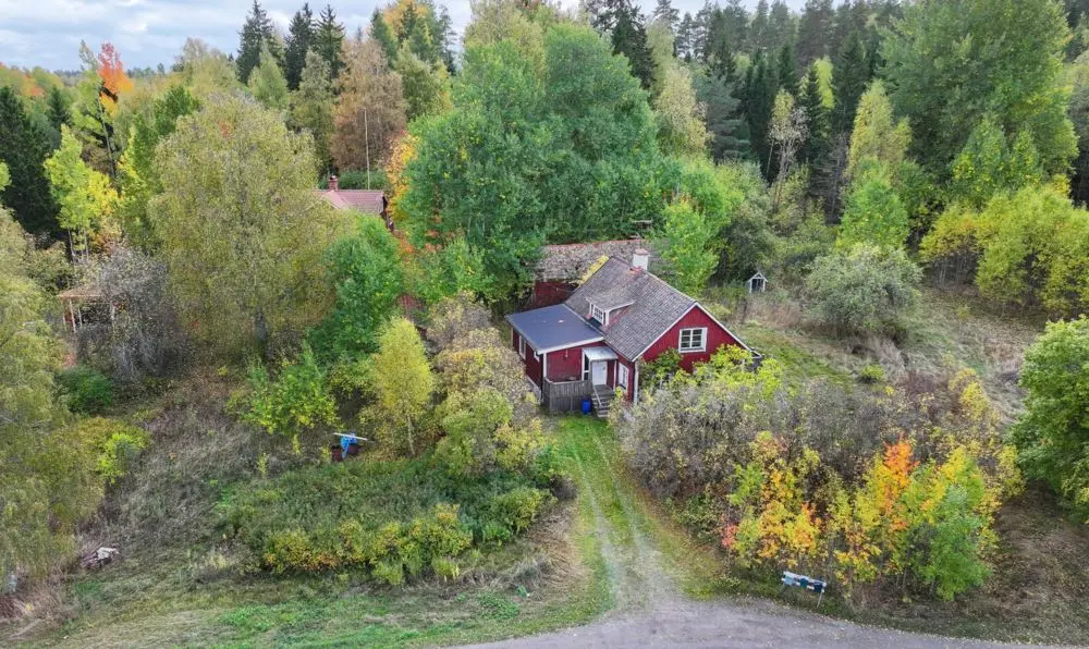 Image 1 of 41 of Marbäck 107