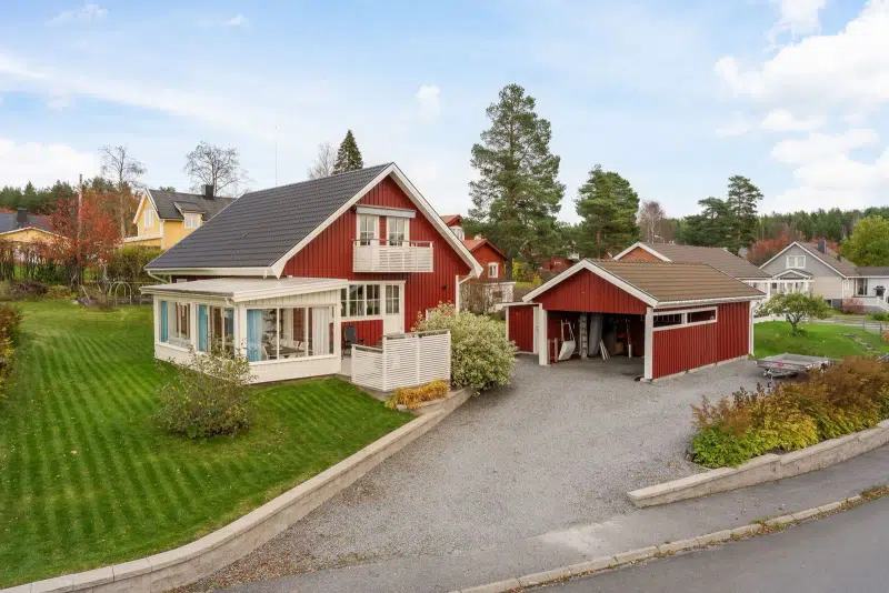 House, 6 rooms, 145 m² in Ursviken