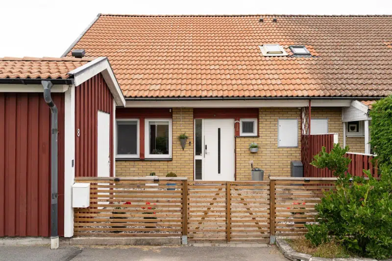 House, 5 rooms, 121 m² in Smedby