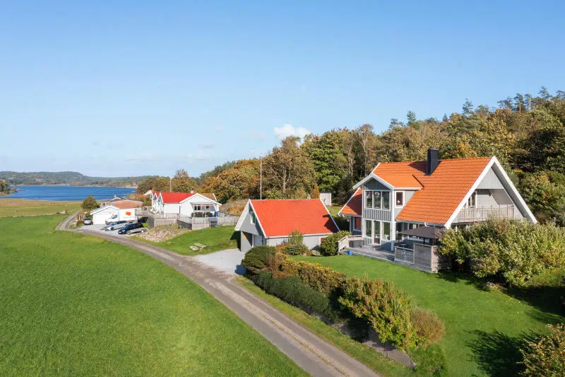 House, 5 rooms, 154 m² in Hjälteby
