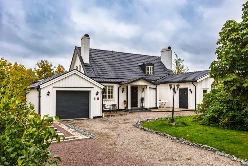 House, 8 rooms, 210 m² in Kil