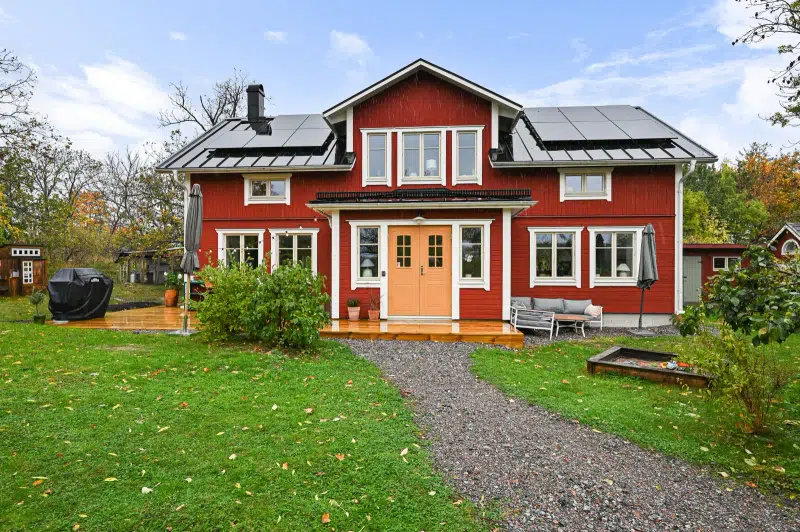 Par-/radhus, 5 rum, 102 m² i Färingsö Troxhammar