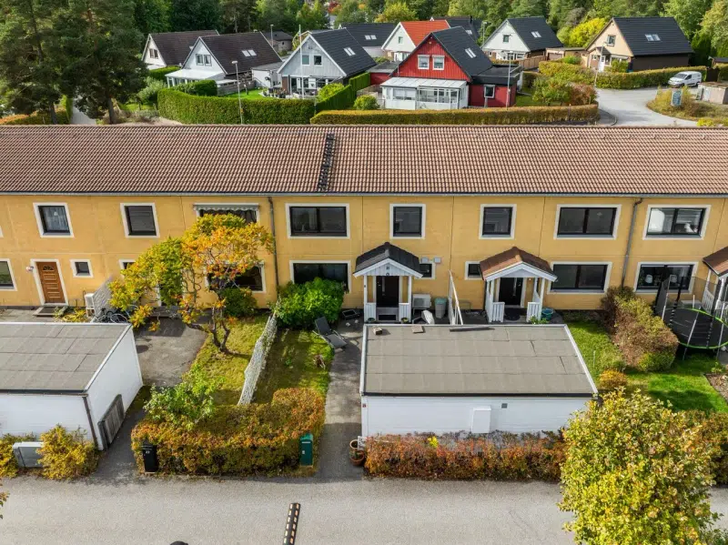 Apartment, 5 rooms, 142 m² in Järfälla