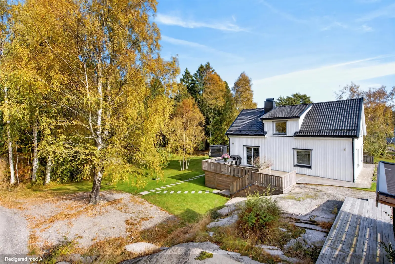 Image 1 of 31 of Erlandseröd 4