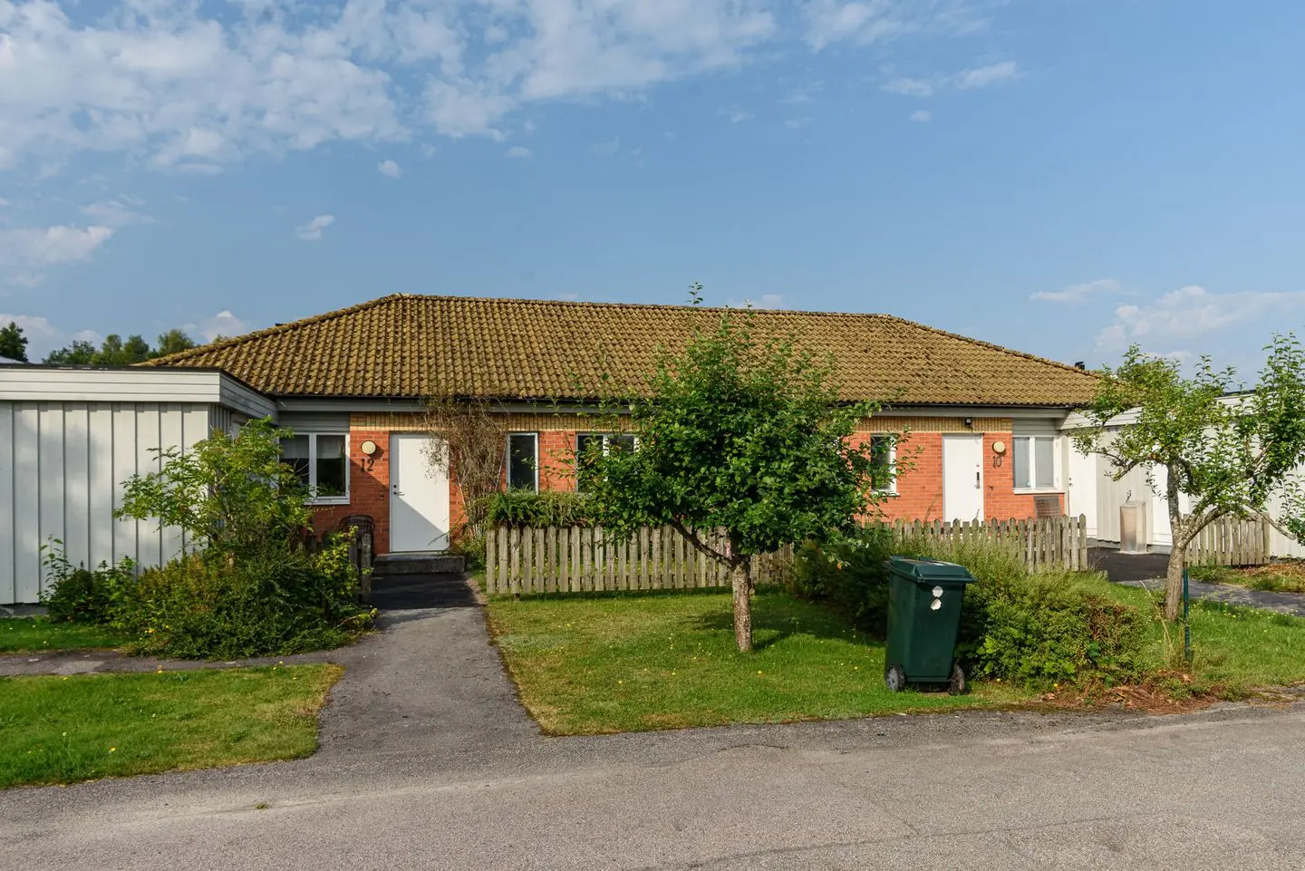 Bild 1 av 1 på Klövervägen