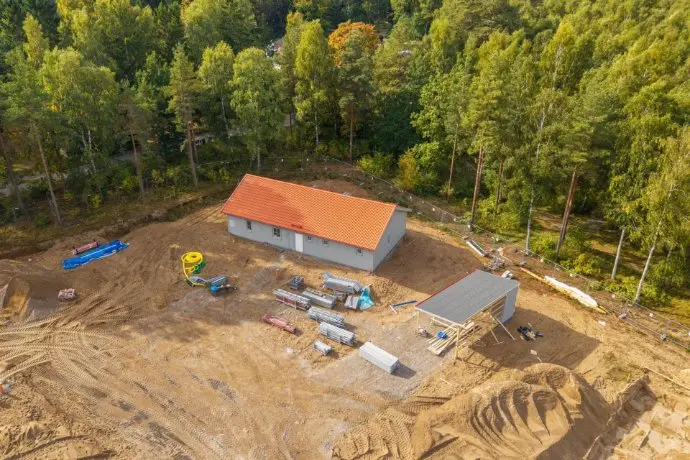 Image 1 of 1 of Harsyrevägen 1