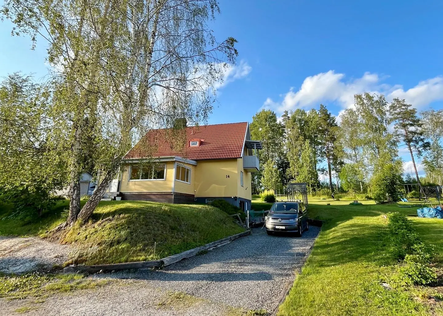 Bild 1 av 1 på Navarevägen 14