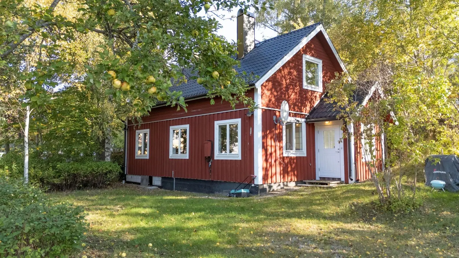 Image 1 of 1 of Segersängsvägen 19