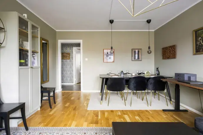Lägenhet, Ängsnäsvägen 7, 1tr, Huddinge. Bild 1 av 1