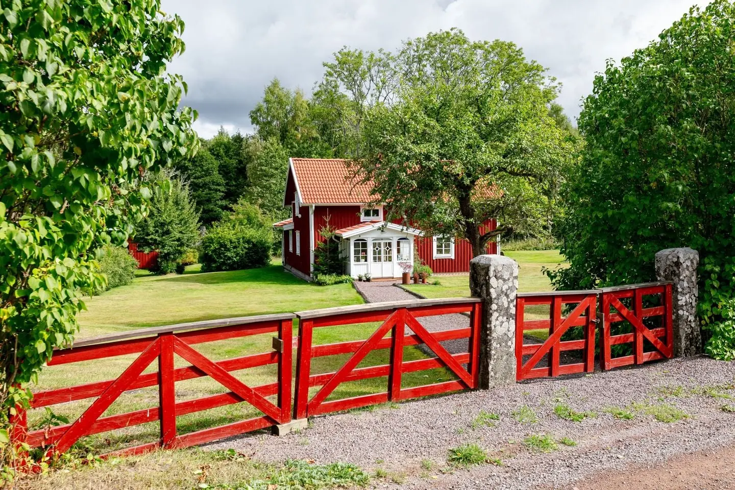 Villa, Idhult, Aneby. Bild 1 av 1