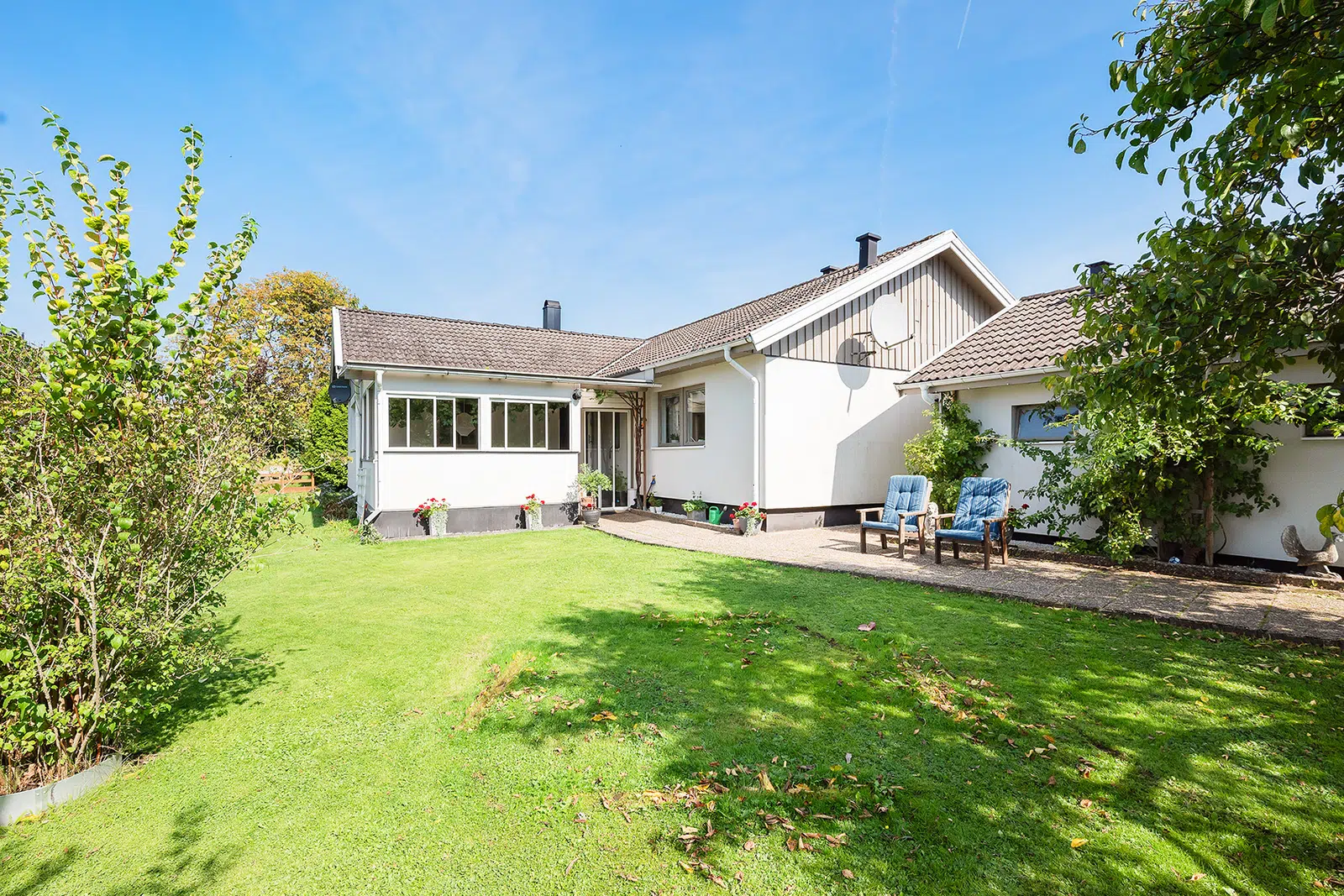 Bild 1 av 6 på Bergkullavägen 1
