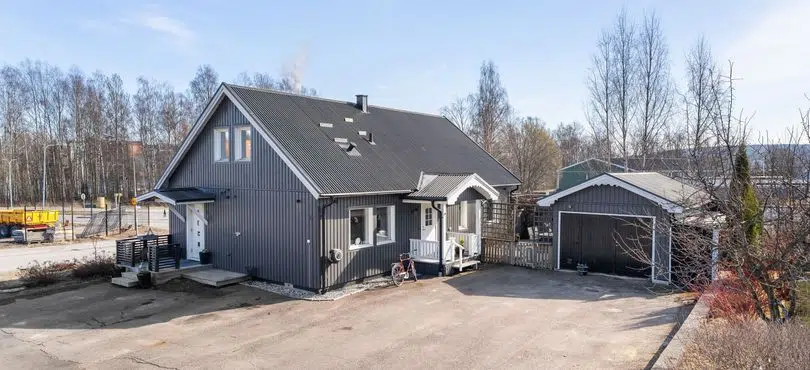 Villa, Götgatan 32, Sundsvall. Bild 1 av 1