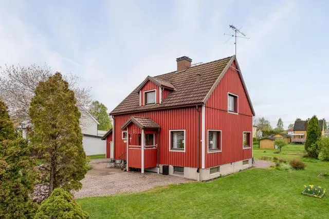 Villa, Fryxellsvägen 11, Karlskoga. Bild 1 av 1