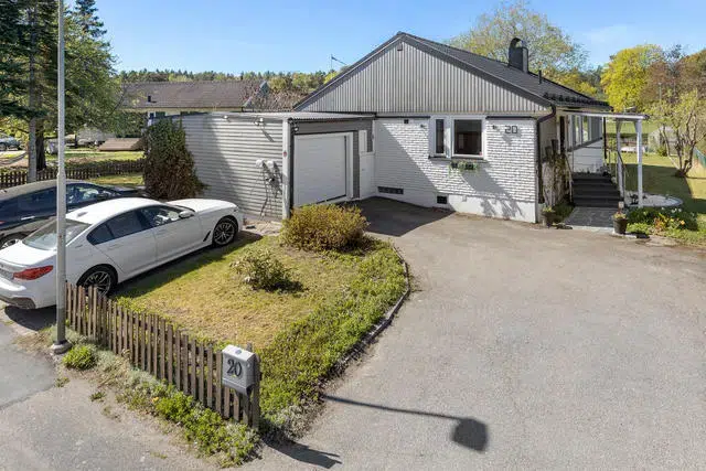Villa, 7 rum, 108 m² i Håbo