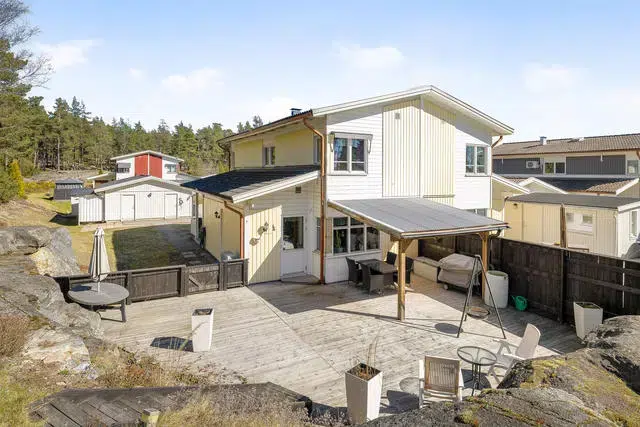 Villa, 3 rum, 96 m² i Håbo
