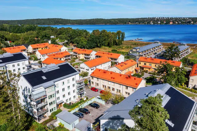 Image 1 of 1 of Ekängsgränd 5