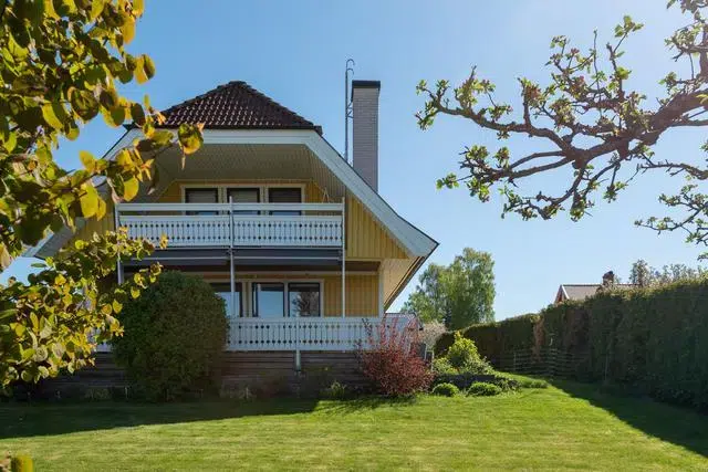 Villa, 7 rum, 175 m² i Kumla
