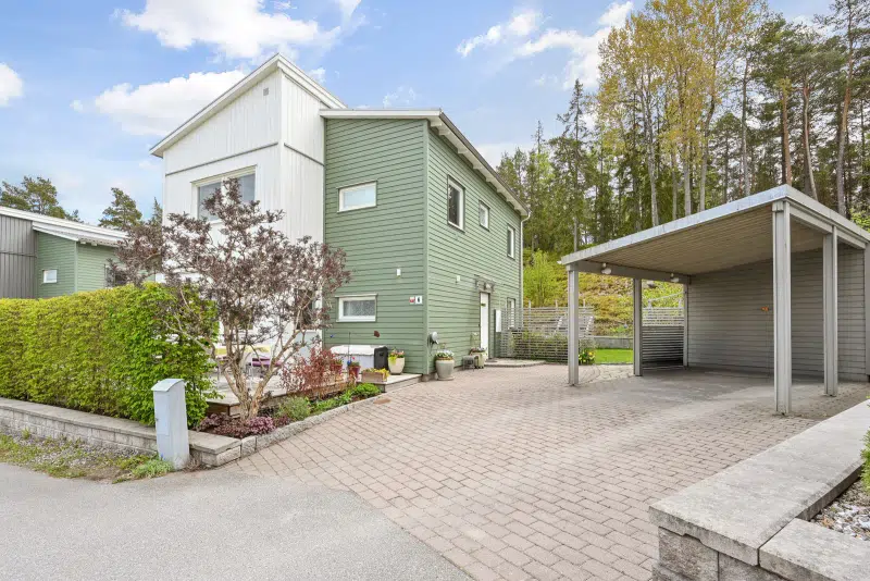 House, 5 rooms, 137 m² in Upplands Väsby