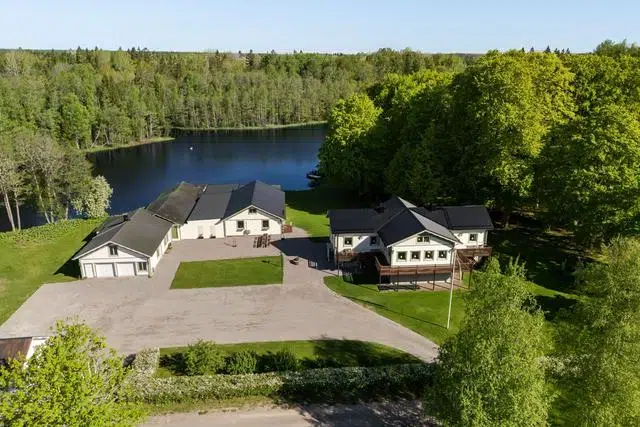 House, 7 rooms, 189 m² in Älvkarleby