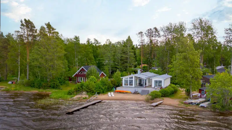 House, 3 rooms, 96 m² in Sandviken