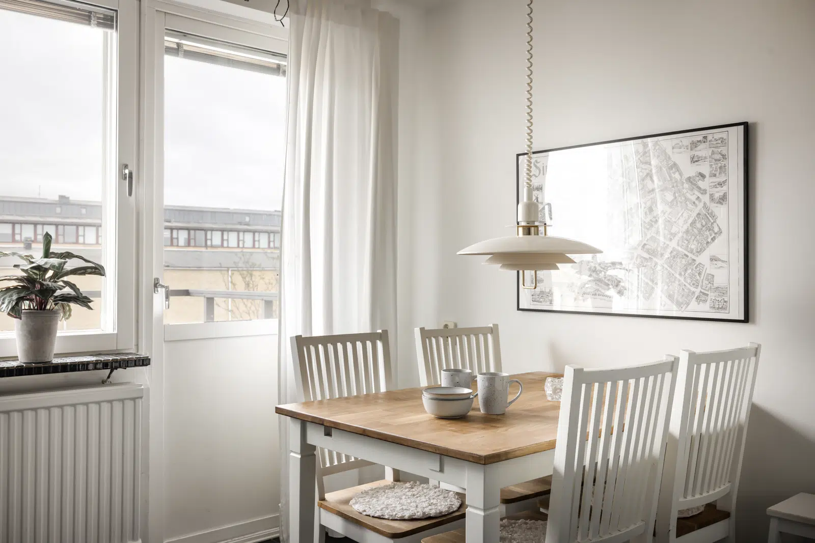 Image 1 of 1 of Backgatan 23D