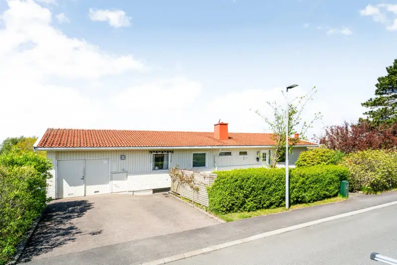 House, 8 rooms, 143 m² in Onsala