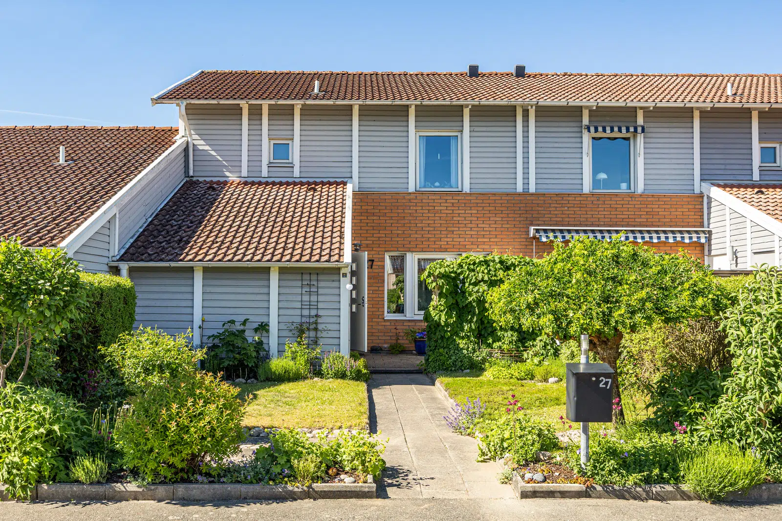 Semi-detached/terraced, Borggården 27, Staffanstorp. Photo 1 of 1