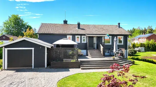 House, 4 rooms, 108 m² in Botkyrka