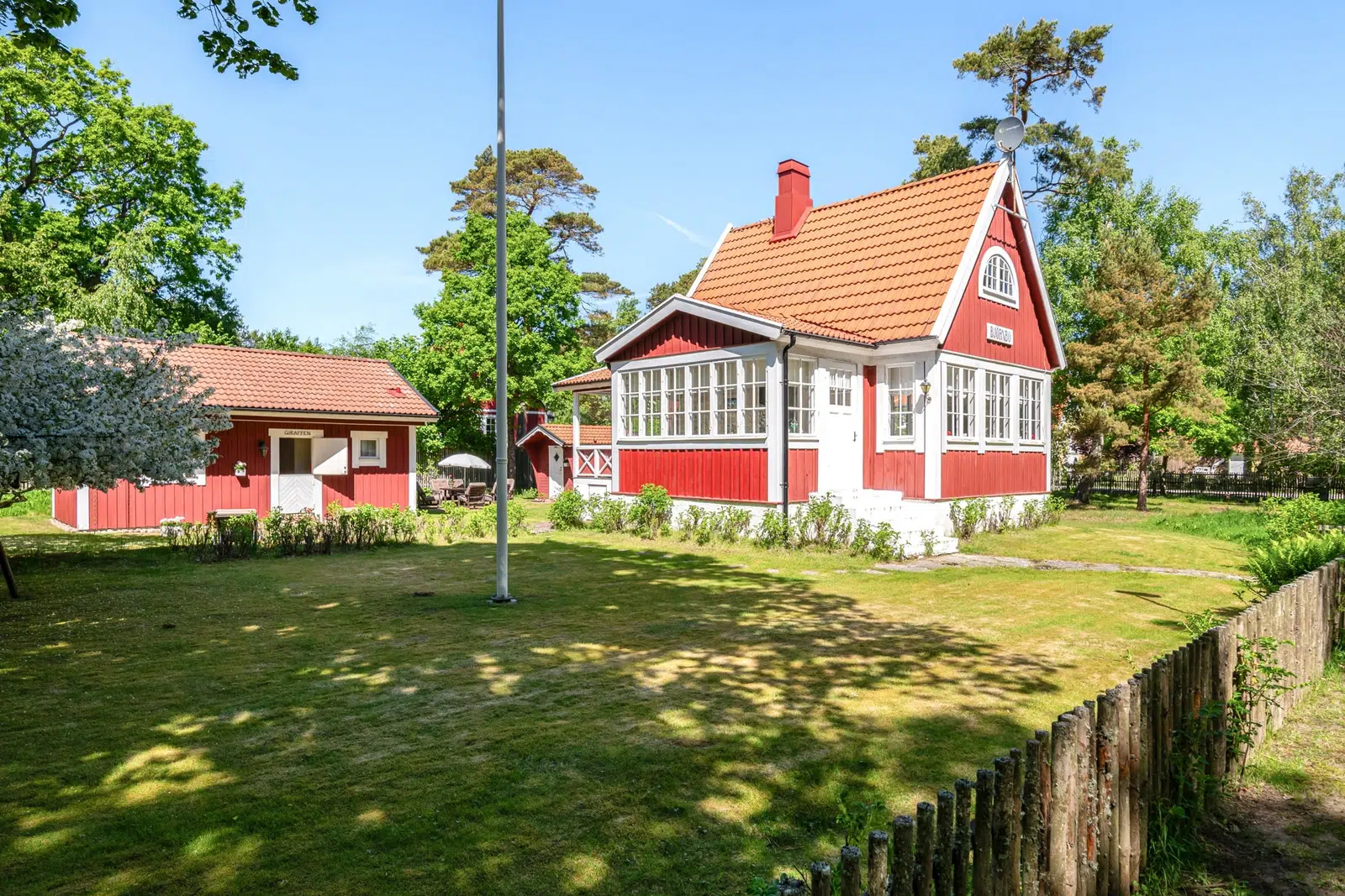 House, Villastigen 11, ÄNGELHOLM. Photo 1 of 1