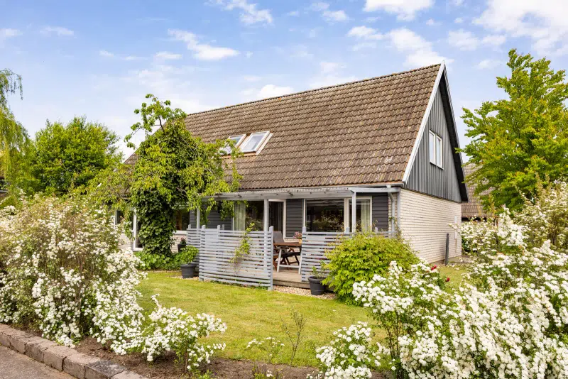 Villa, 8 rum, 182 m² i Åkarp