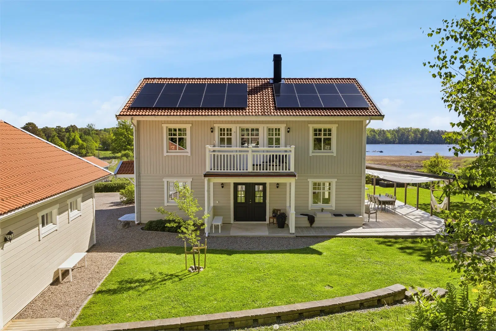 Bild 1 av 6 på Östra Storgårdsvägen 8