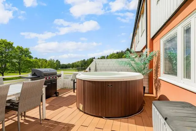 Lägenhet, Bondestigen 50, Salem. Bild 1 av 1