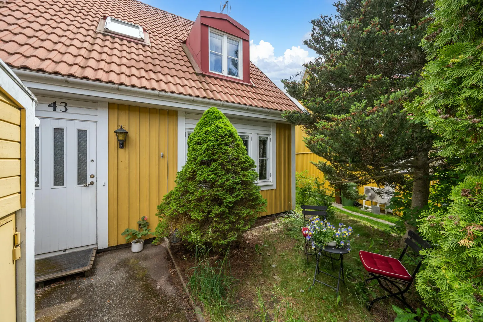 House, Vattenmåravägen 43, Upplands Väsby. Photo 1 of 20