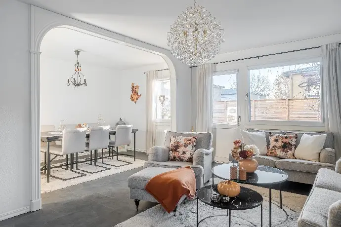 Villa, Lextorpsvägen 483, Trollhättan. Bild 1 av 27