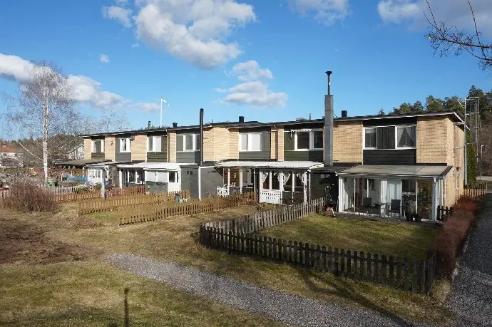 Bild 1 av 18 på Kvarnvägen 28