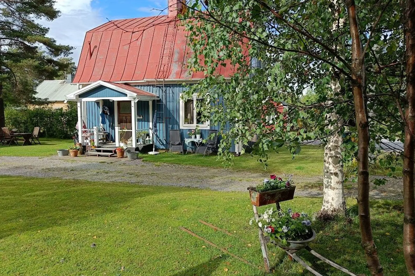 Image 1 of 10 of Garvaregatan 19