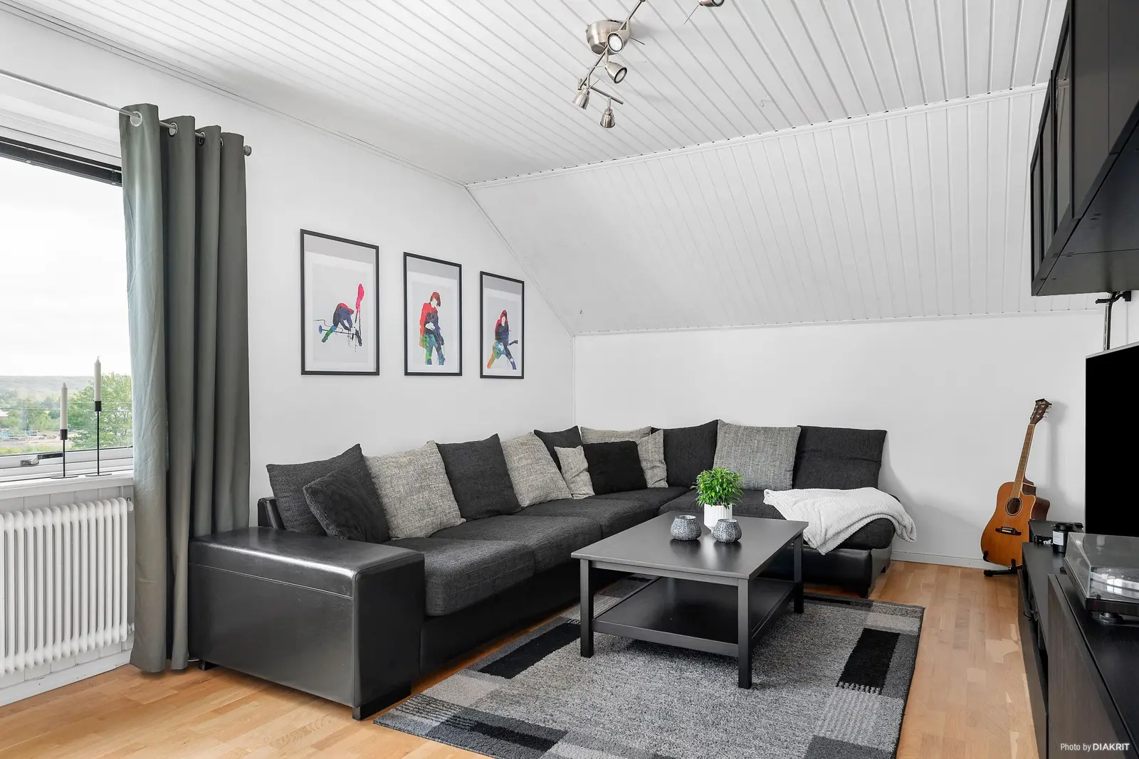 Bild 1 av 20 på Järnvägsgatan 3a