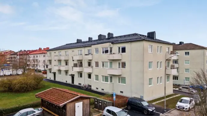 Image 1 of 12 of Kullagatan 3A