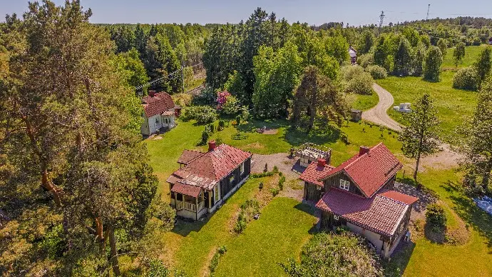 Villa, Dingelsundet 201 & Dingelsundet 202, Karlstad. Bild 1 av 14