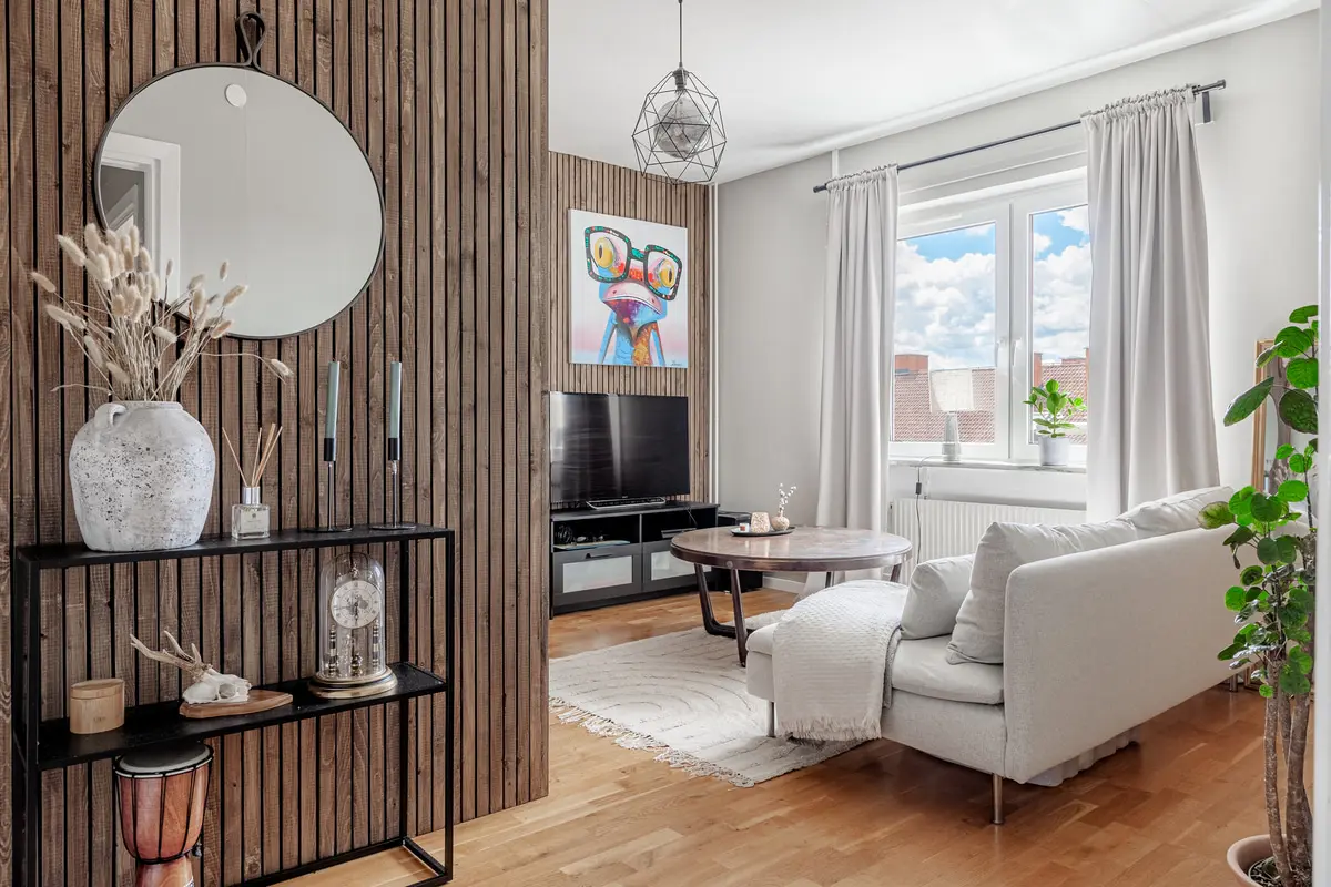 Apartment, Kolonigatan 4, Södertälje. Photo 1 of 12