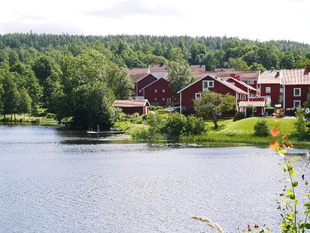 Bild 1 av 39 på Hedeforsvägen 18E