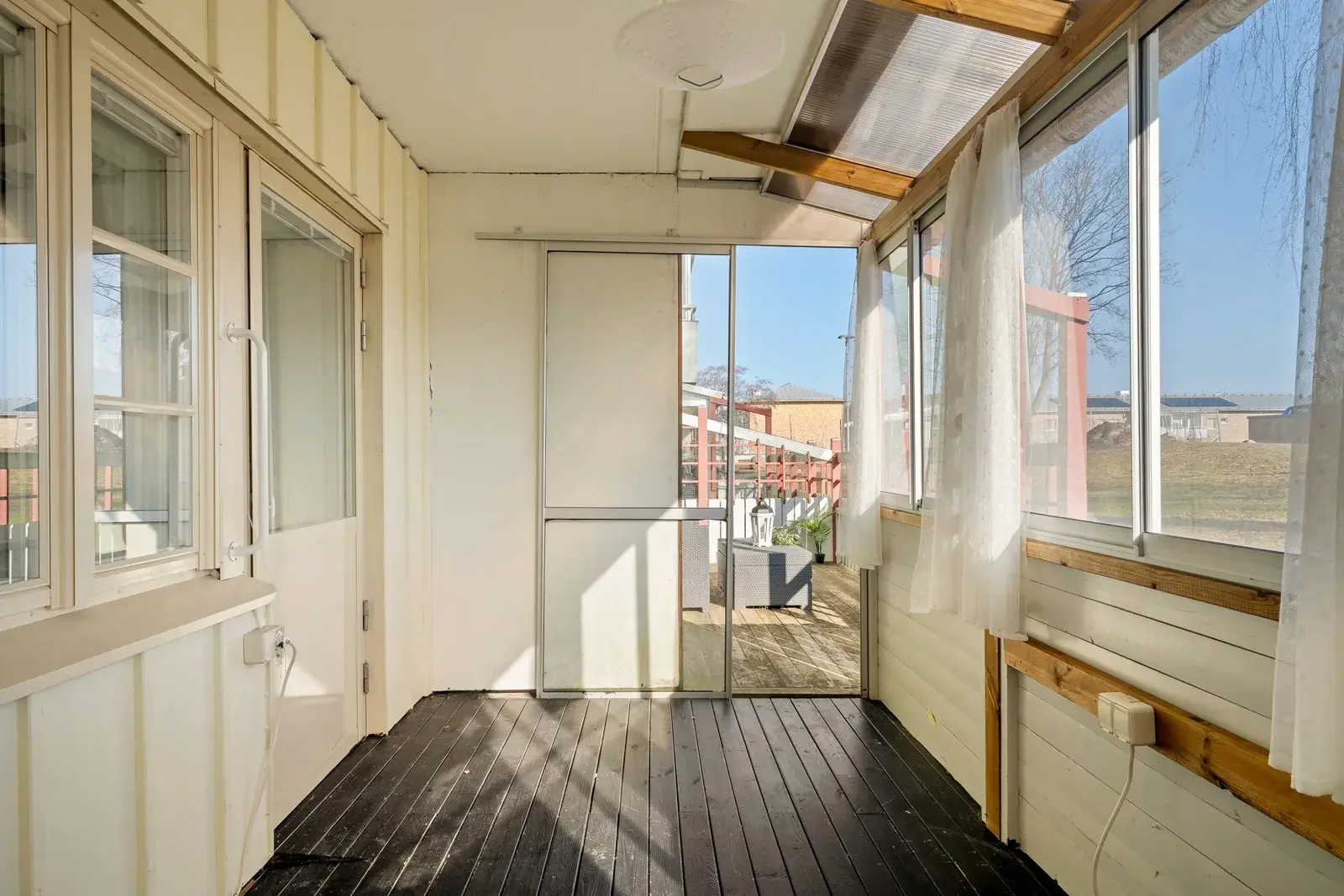 Lägenhet, Klövervägen 6, Botkyrka. Bild 1 av 27