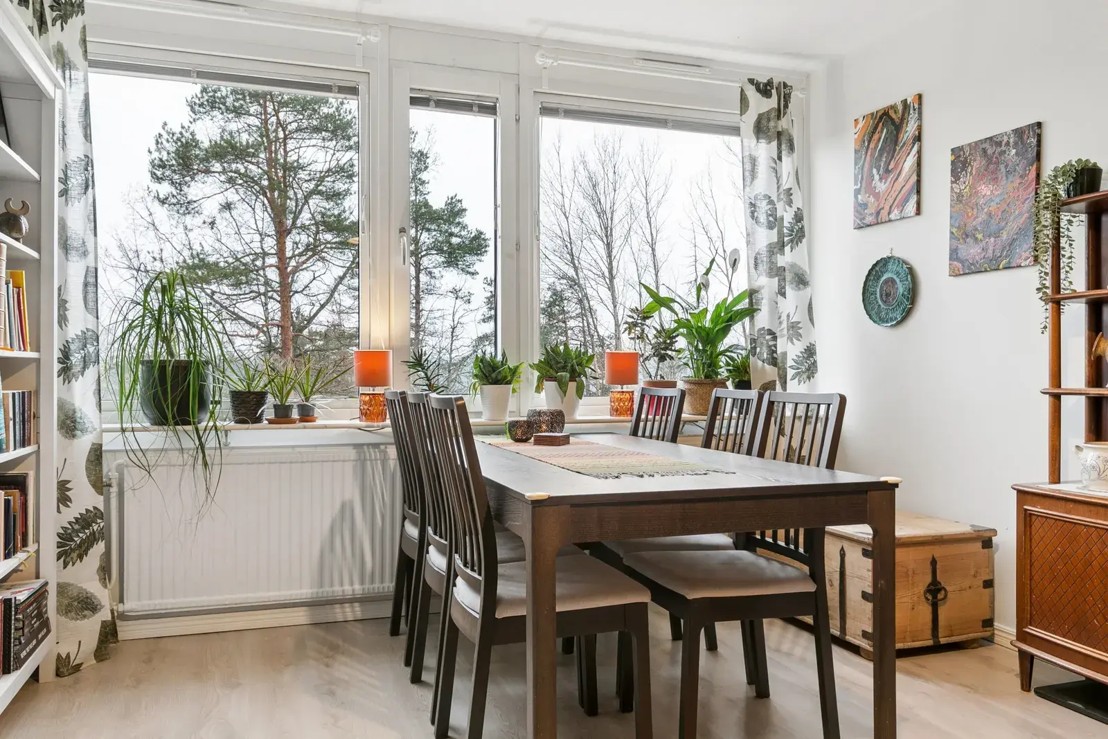 Apartment, Loftvägen 18, 1tr, Huddinge. Photo 1 of 37