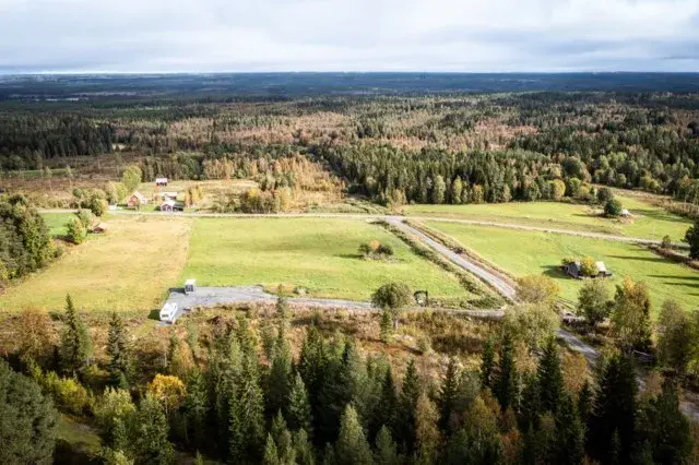 Bild 1 av 6 på Nolbacksvägen 25