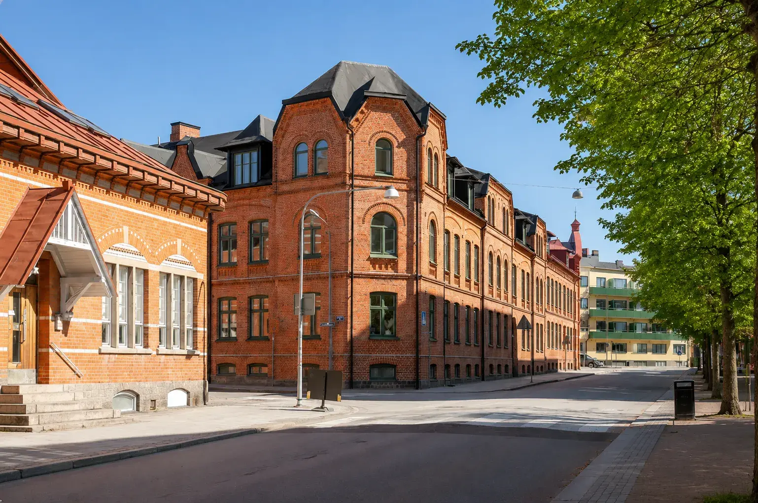 Bild 1 av 18 på Södra Esplanaden 35