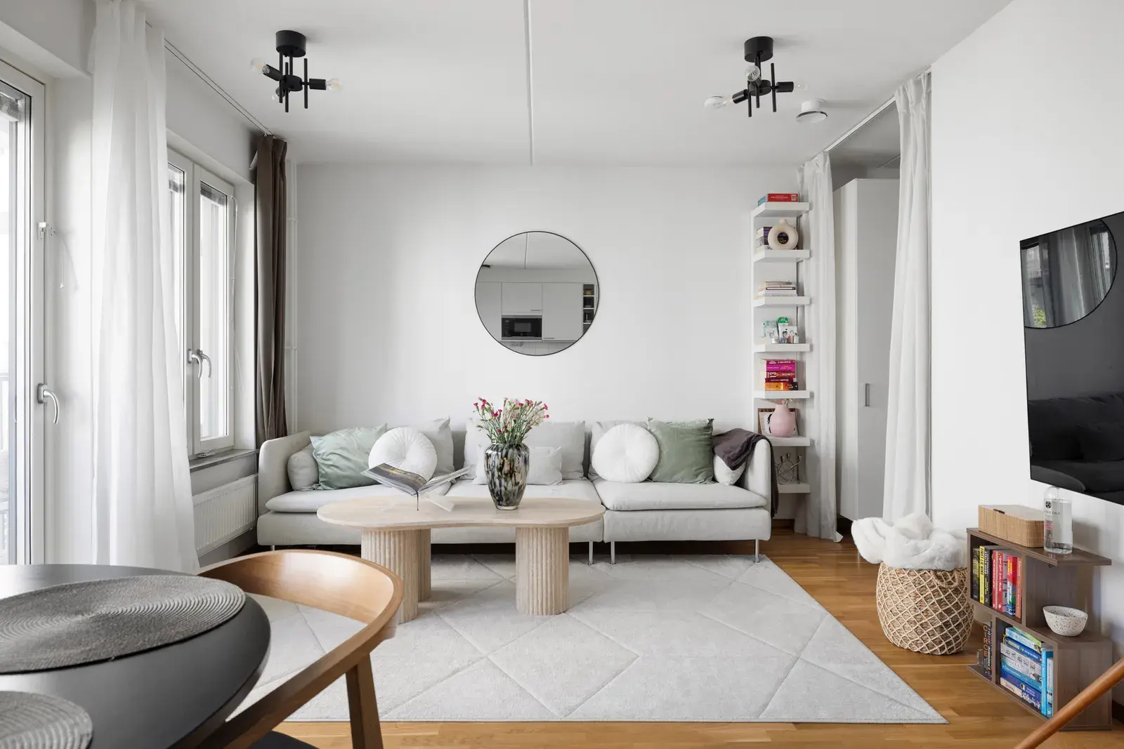 Apartment, Perronggatan 7, Stockholm. Photo 1 of 29