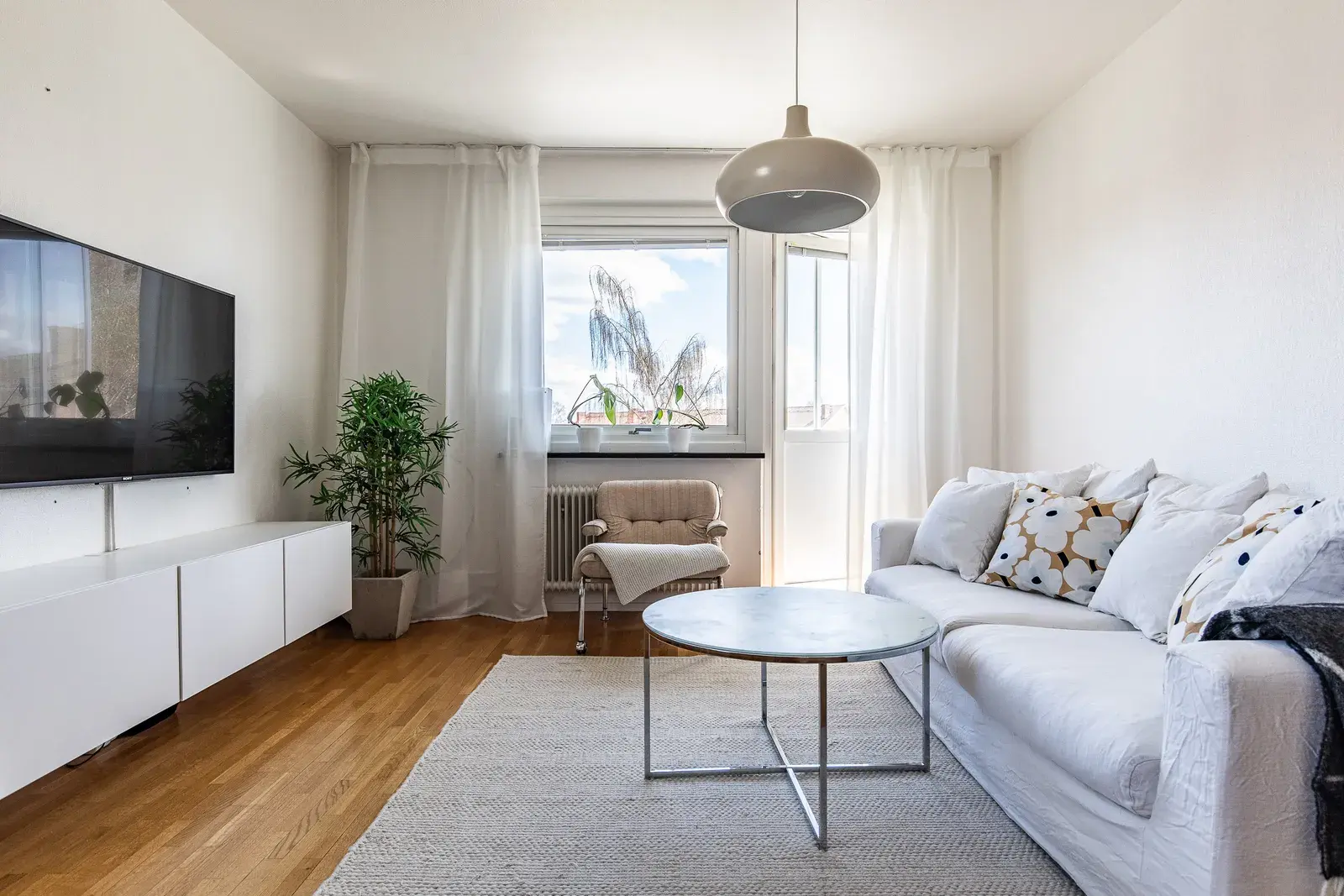 Lägenhet, Krondikesvägen 22, Östersund. Bild 1 av 15