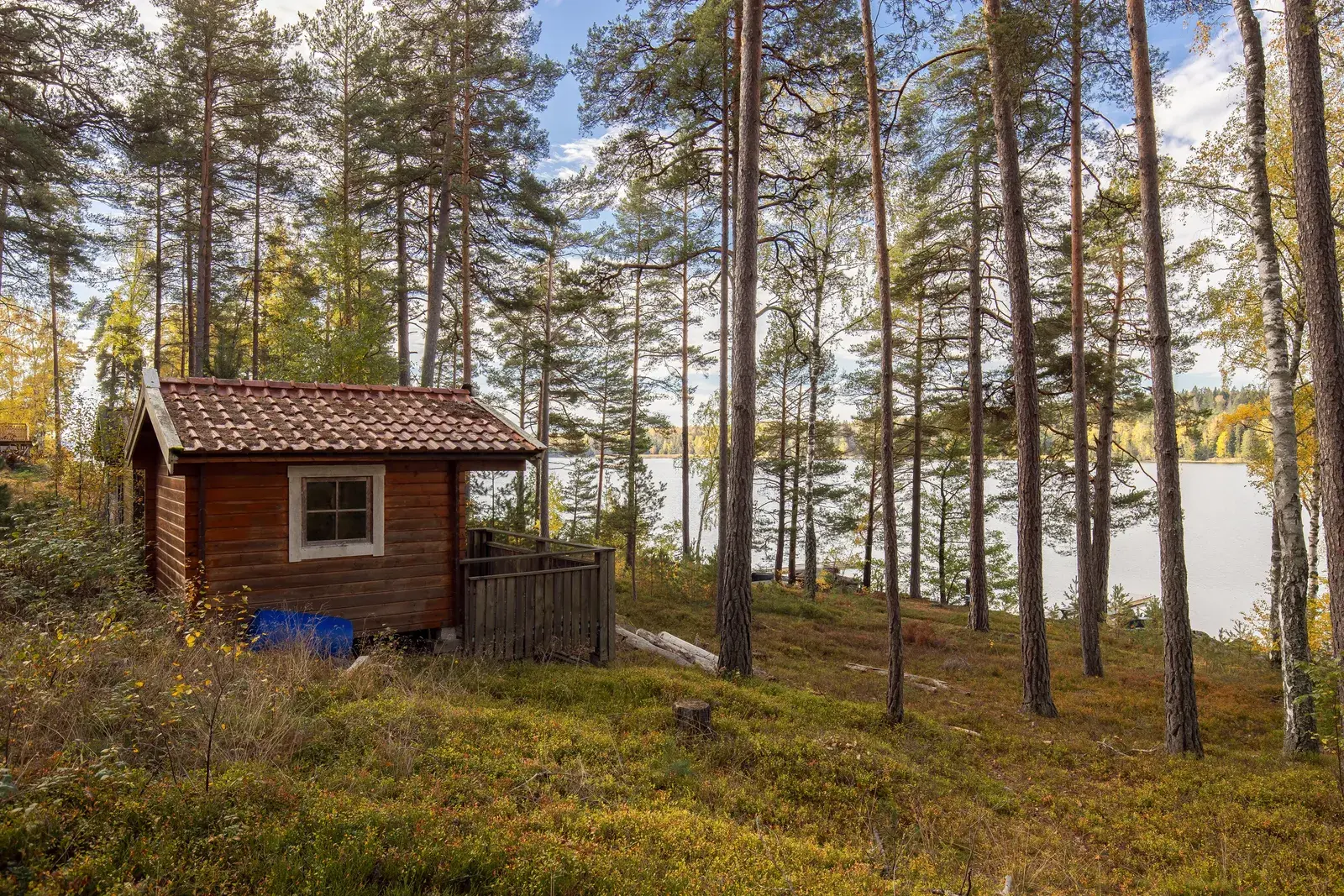 Tomt / mark, Kungsdalen 22, Botkyrka. Bild 1 av 13