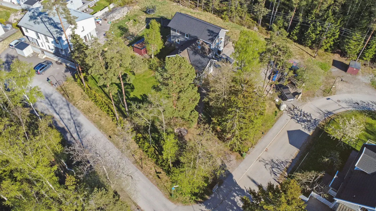 Bild 1 av 15 på Högmora ringväg 29